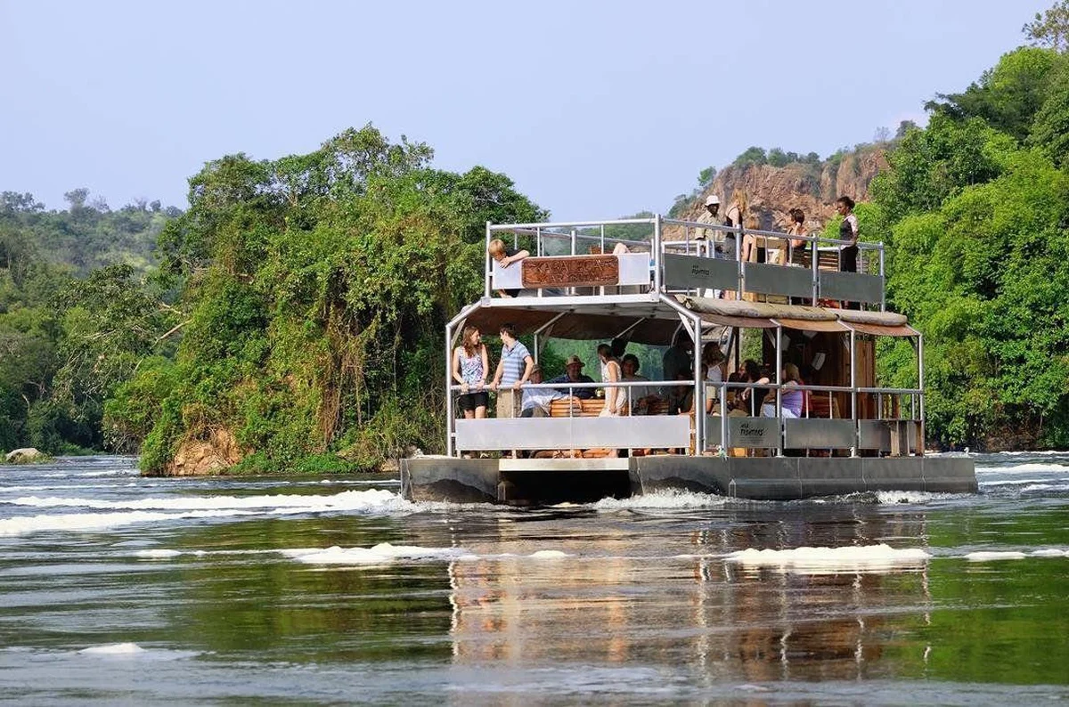 uganda safaris, The Top 5 Safari Experiences in Uganda