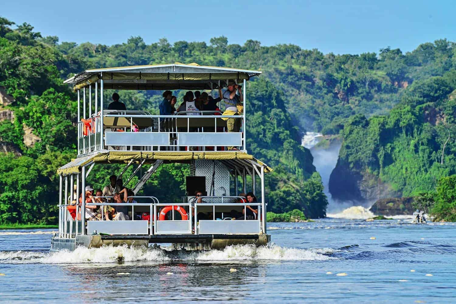 6-Day Uganda Safari: Gorillas, Chimps & Wildlife